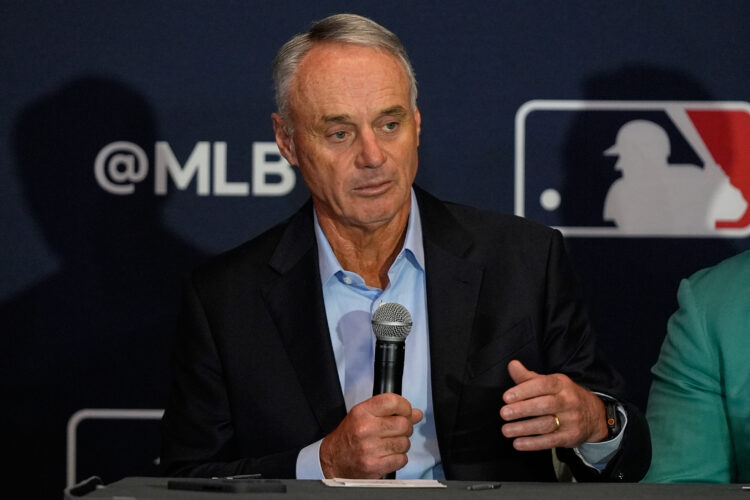MLB Commissioner Rob Manfred worries cap proposal could lead to repeat of 1994-95 strike